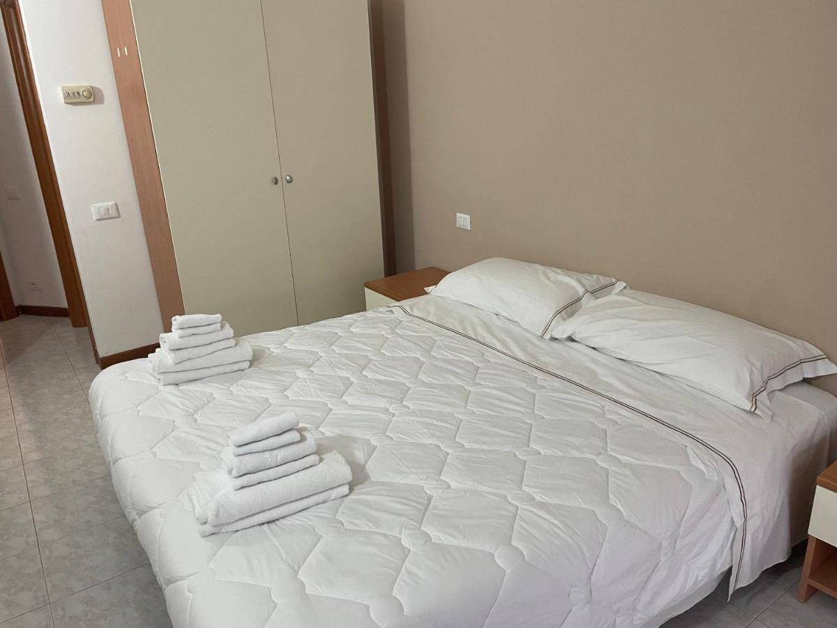 Sportland Hotell Colle Val D'Elsa Exteriör bild