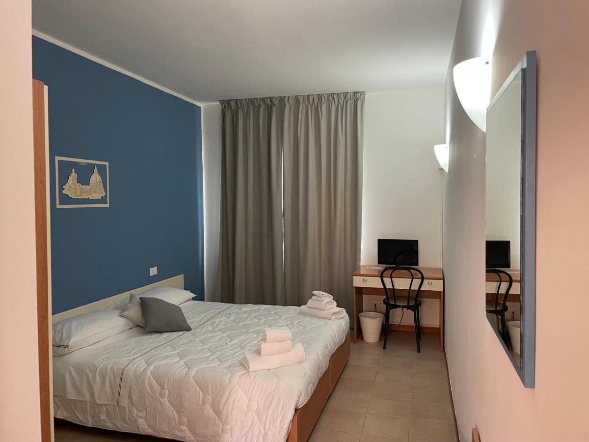 Sportland Hotell Colle Val D'Elsa Exteriör bild